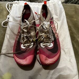 Nike Women's zoom victory XC 5 - Pink and White